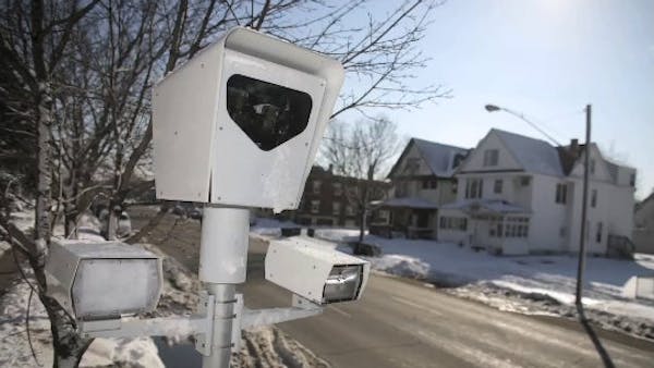 Traffic cameras on hold at Minnesota Capitol