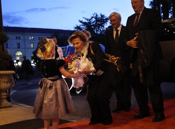 Norway's king and queen arrive in Minnesota