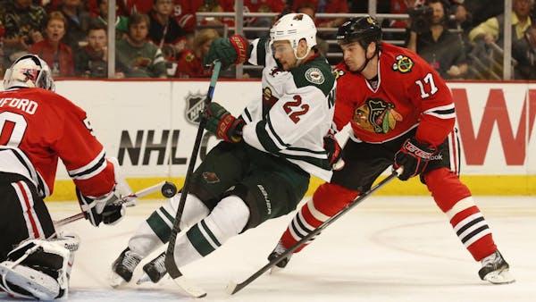 Russo & Souhan: 'Angry' Blackhawks wear down the Wild