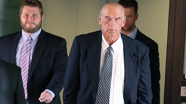 Jurors picked for Jesse Ventura trial