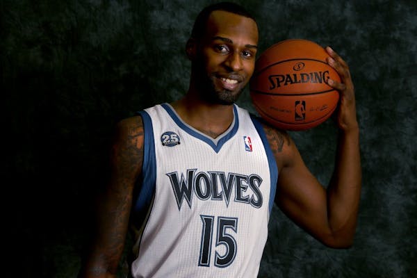 Wolves Daily: Shabazz impresses on Day 2 of camp