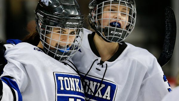 Minnetonka girls' hockey wins 5-0