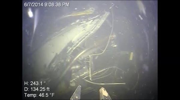 Underwater footage of Lake Superior plane crash