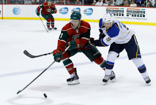 Coyle's return breaks up Parise and Koivu
