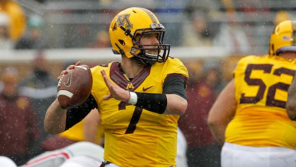 Passing game lets air out of Gophers' momentum