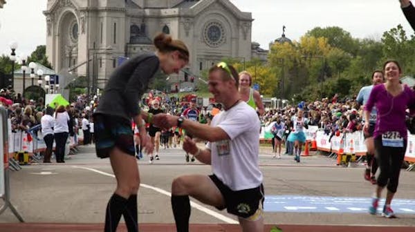 Finish-line proposal at Twin Cities Marathon