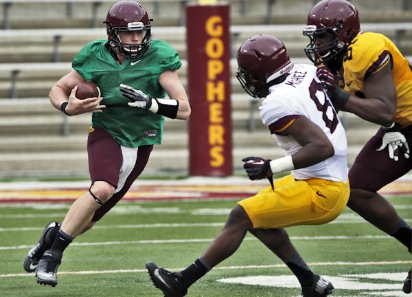 Gophers QB Mitch Leidner at the spring game