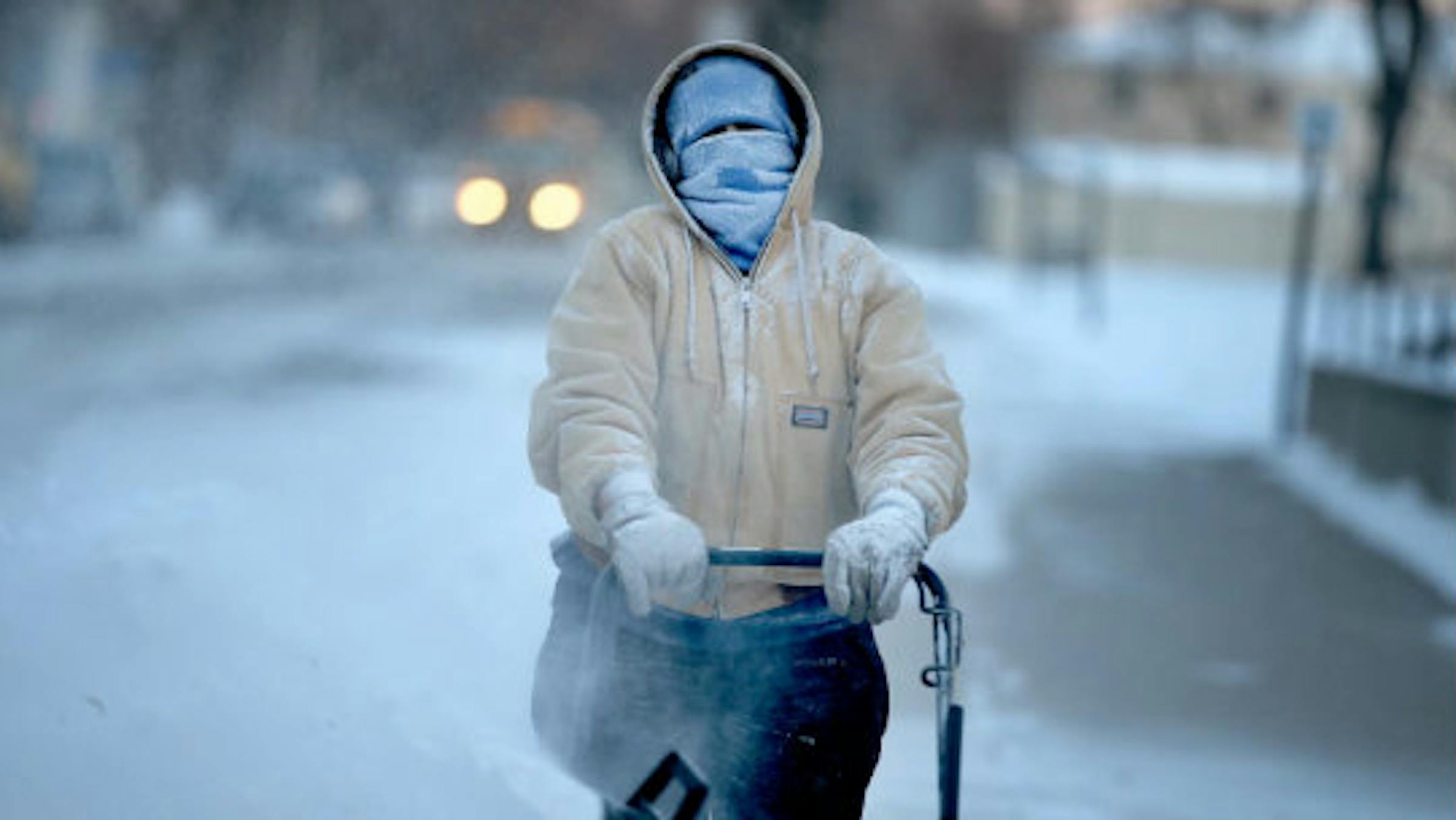 Frostbite: How to identify symptoms and how to treat it
