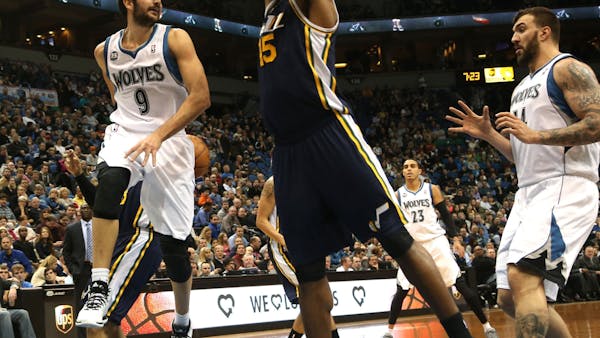 Wolves get strong defense, much-needed blowout win over Utah