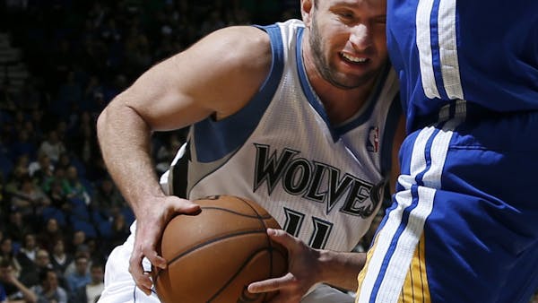 Wolves reach buyout with Barea to reach roster limit