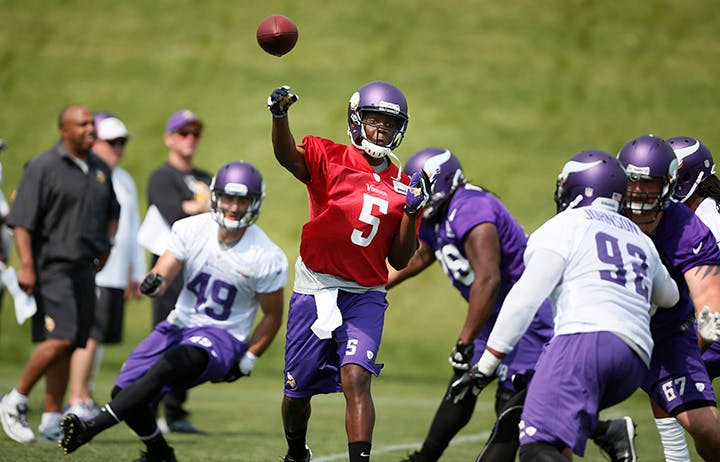 None of the quarterbacks were particularly sharp during the bulk of Wednesday's Vikings OTAs.