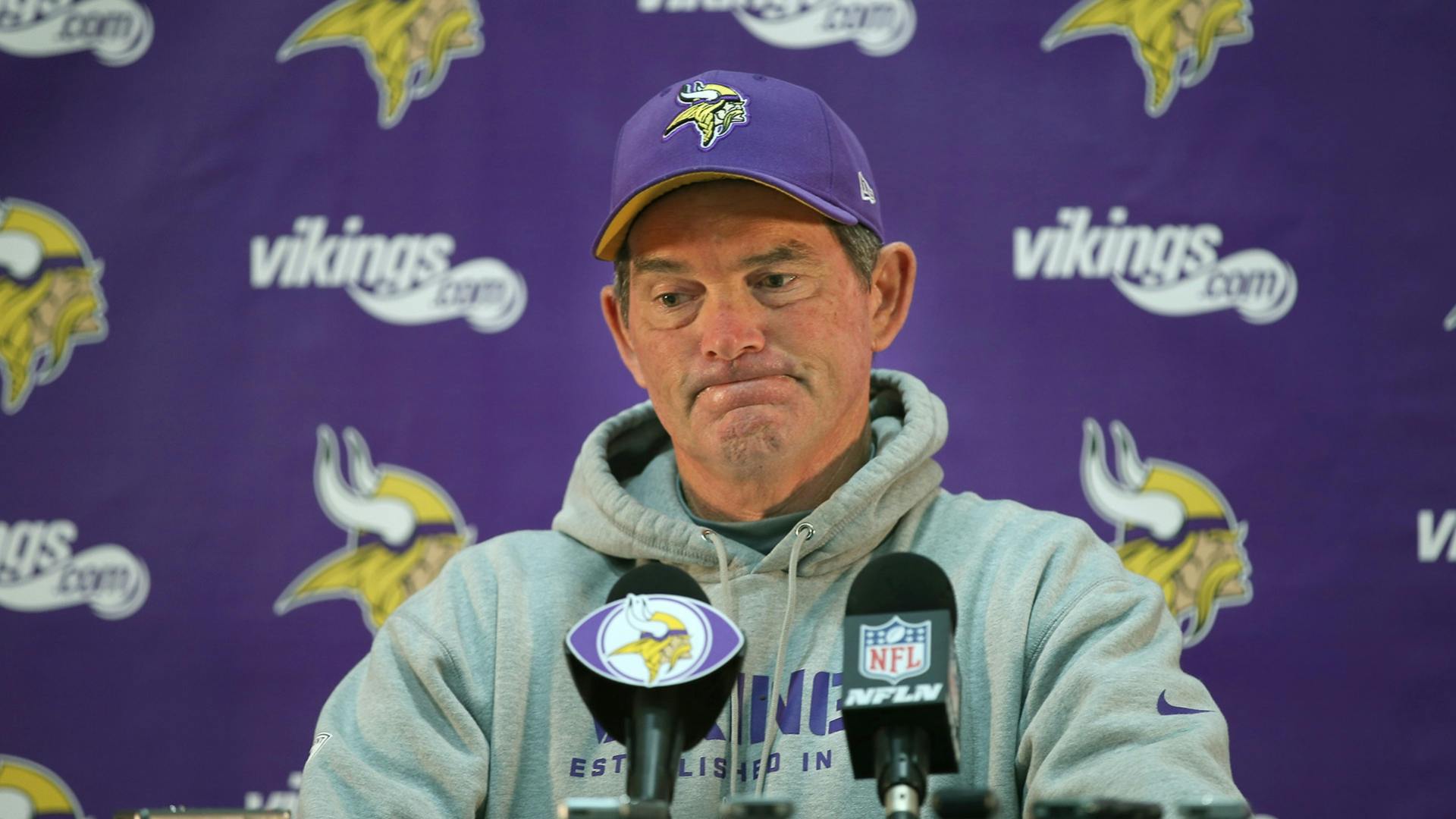 Teddy Bridgewater and Mike Zimmer comment on the news that Vikings running back Adrian Peterson has been suspended for the rest of the season after beating his son with a switch.