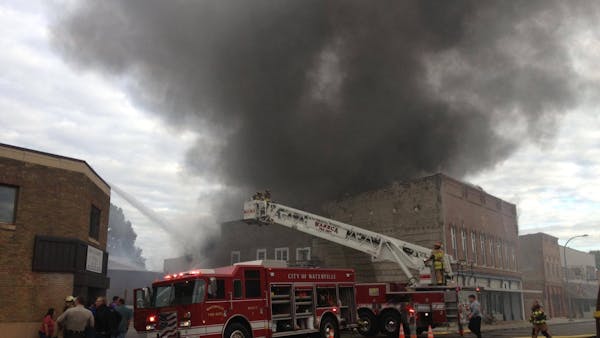 Raw video: Fire in Waterville