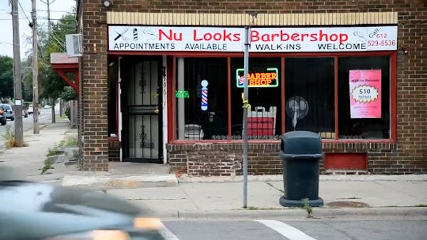 Barber fatally shot in vehicle