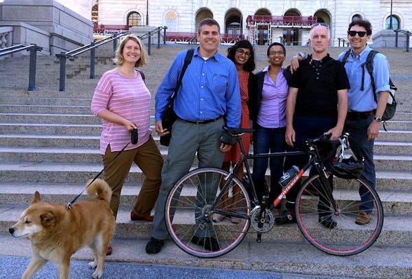 Amazing Race, Green Line edition: Reporters compete by car, train, bike, bus