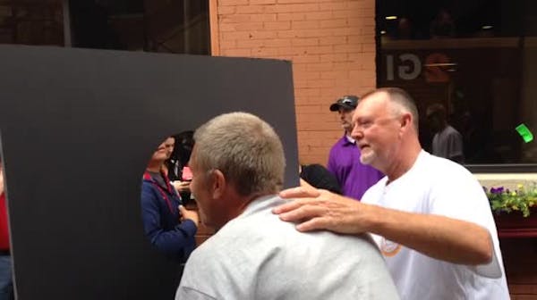 Bert Blyleven gives, receives pies in the face
