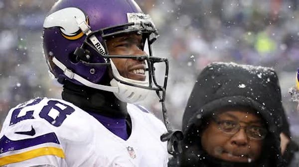Vikings notes: Peterson, Gerhart held out of practice