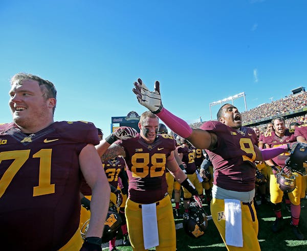 Reusse: Gophers football heads in right direction — the West
