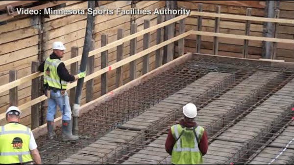 First deck is poured at new Vikings stadium site