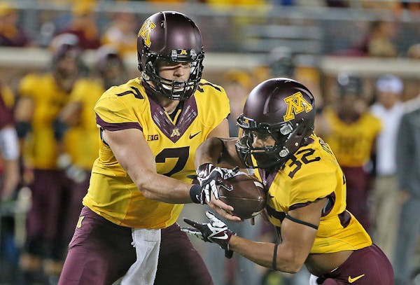 Gophers come to life in second half to cruise by Eastern Illinois