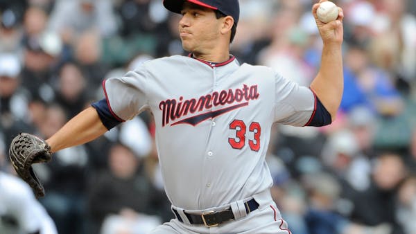 Milone's gem gets Molitor first victory as Twins manager
