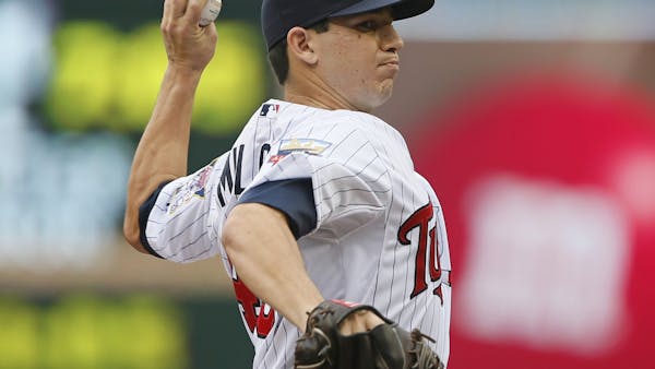 Milone knocked out early in Target Field debut