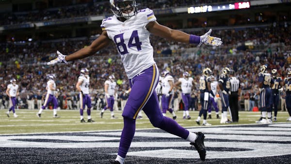 Patterson rides '80 Truck' in Vikings' victory