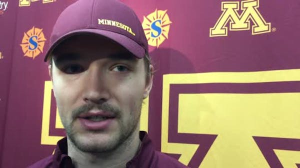 Gophers head to Boston for Thanksgiving weekend