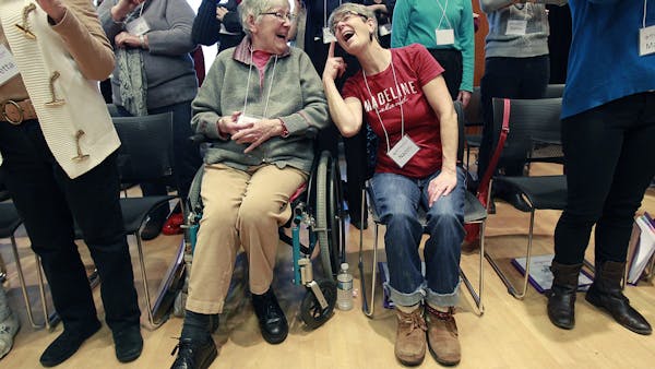Chorus gives voice, vitality to seniors living with memory loss