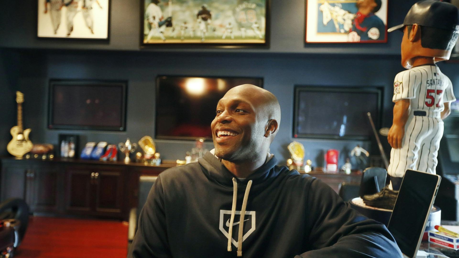 Vintage video: Torii Hunter, aging gracefully as he turned 40 in July, imparted his baseball knowledge during his reunion with the Twins.