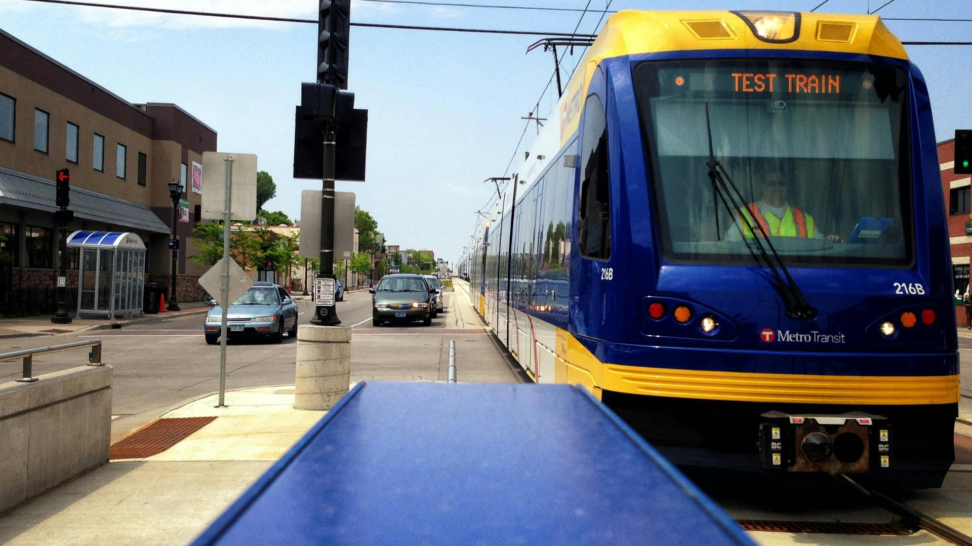 Ride along with the Star Tribune's Vineeta Sawkar as she asks the Metro Transit spokesperson to point out key areas drivers, walkers and bicyclists should watch for as they navigate around the Green Line.