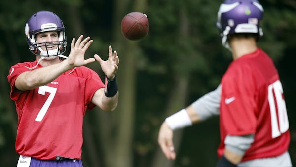 Ponder's injury puts Vikings in uncertain quarterback situation