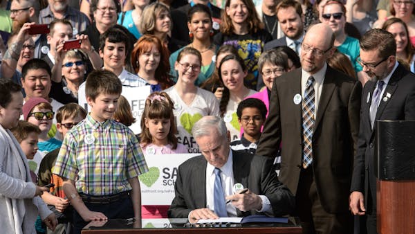 Dayton signs antibullying bill