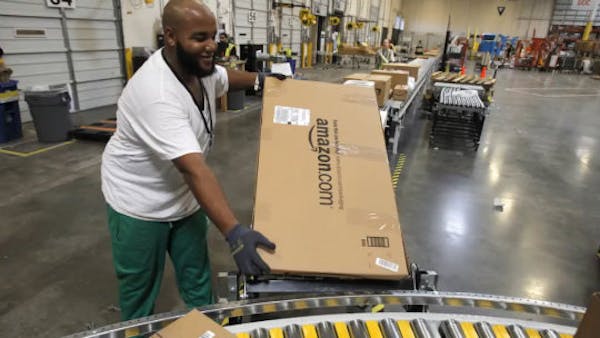 Amazon will begin collecting tax in Minn.