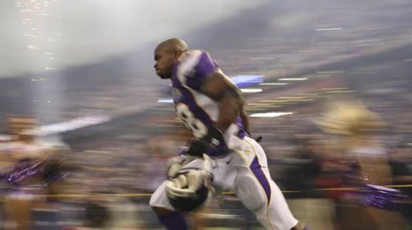 Rand: Possible plea deal could put Peterson back on field