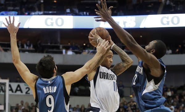 Wolves Daily: A 112-106 win at Dallas