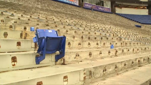 Metrodome begins to look empty as seats removed