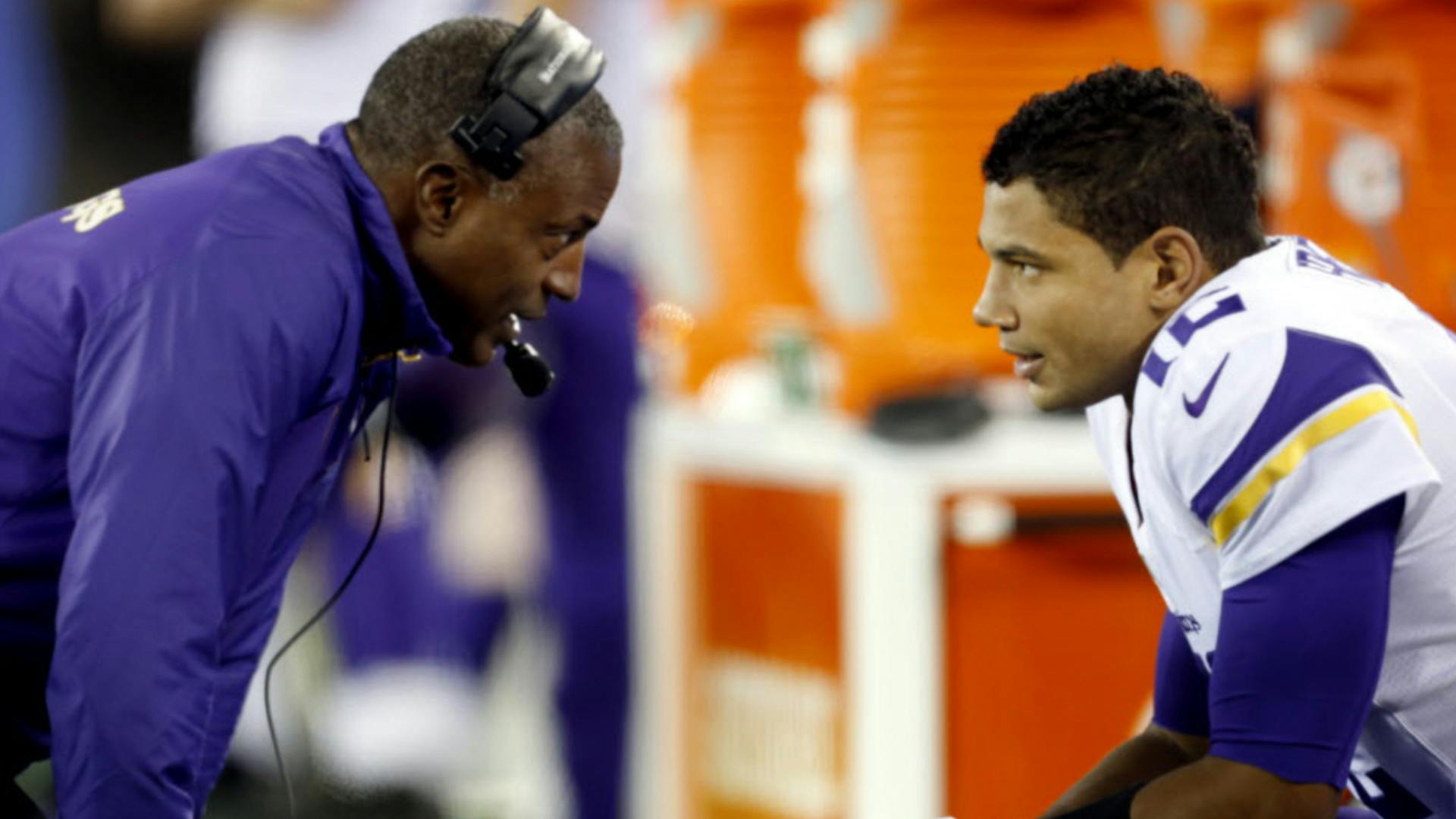Vikings quarterback Josh Freeman and head coach Leslie Frazier talked about the team's 23-7 loss to the New York Giants.