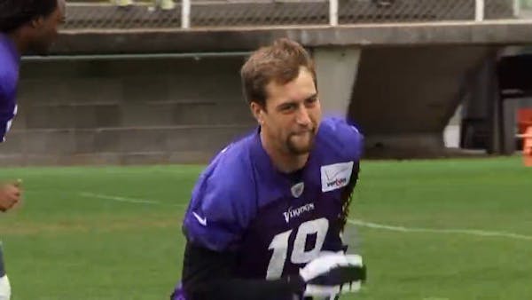 Vikings' Patterson says Thielen is a 'superstar'
