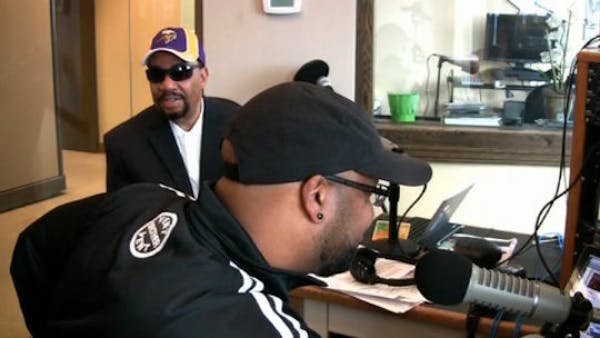 C.J.: Broadcaster Freddie Bell returns to metro airwaves on KMOJ