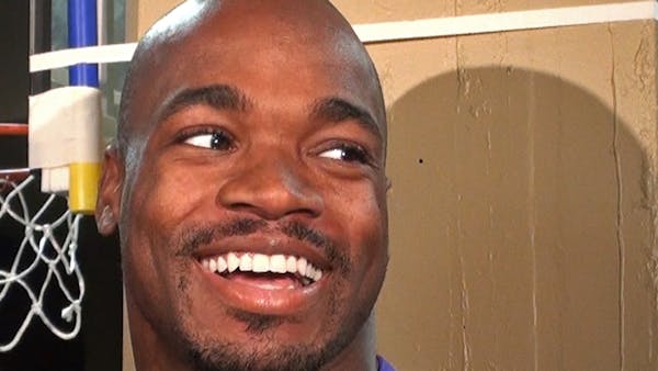 Adrian Peterson goes home to face Cowboys