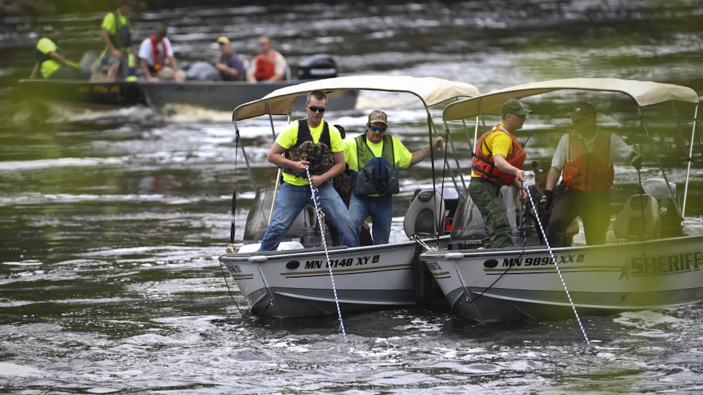 Man disappears in St. Croix River; teen drowns in Mississippi River