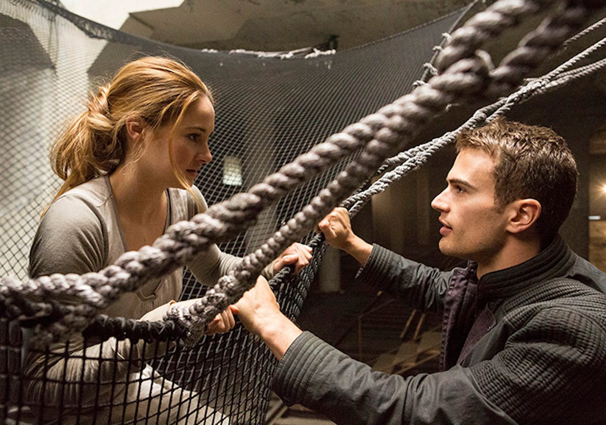 Movies: 'Divergent' missing the adventure