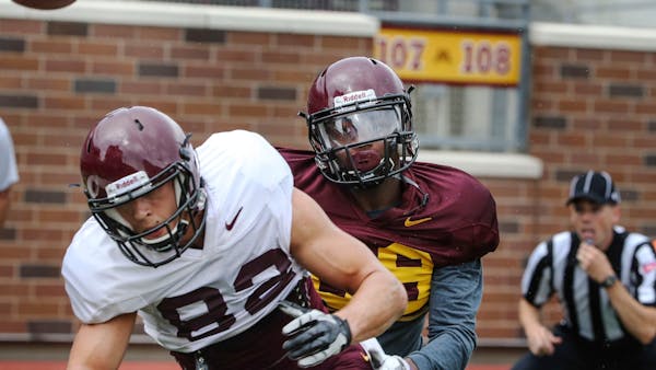Gophers' Myrick talks about his speed compared with roommate Edwards