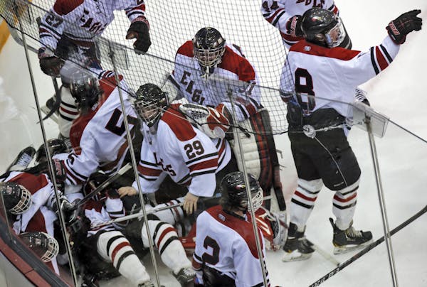 Dramatics send Eden Prairie boys' hockey to state