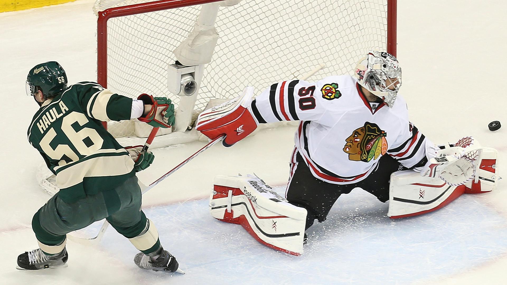 Michael Russo and Michael Rand on what went right for the Wild in Game 3 against Chicago.