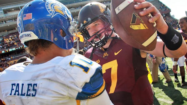 Gophers QB Mitch Leidner: Team can throw the ball if it needs to
