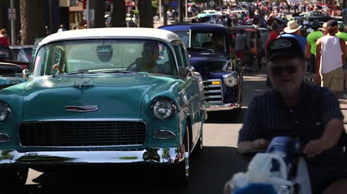 Street rods rock 'Back to the 50s' exhibition