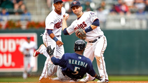 Twins lose home finale, and 100th game of the season