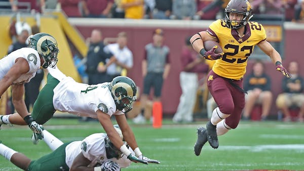 Brooks, Smith see gradual improvement for Gophers